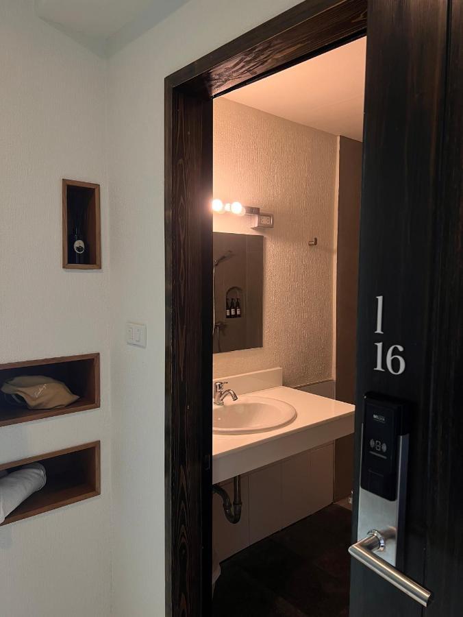 Inlaya Ratchaburi Hotel Ngoại thất bức ảnh