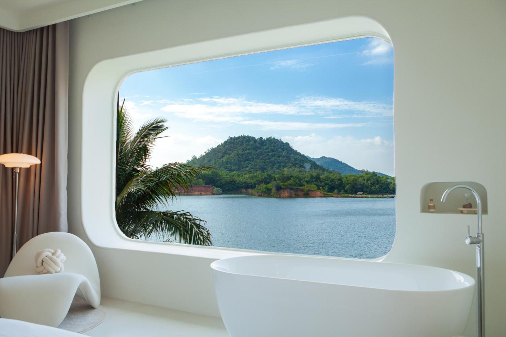 Inlaya Ratchaburi Hotel Ngoại thất bức ảnh
