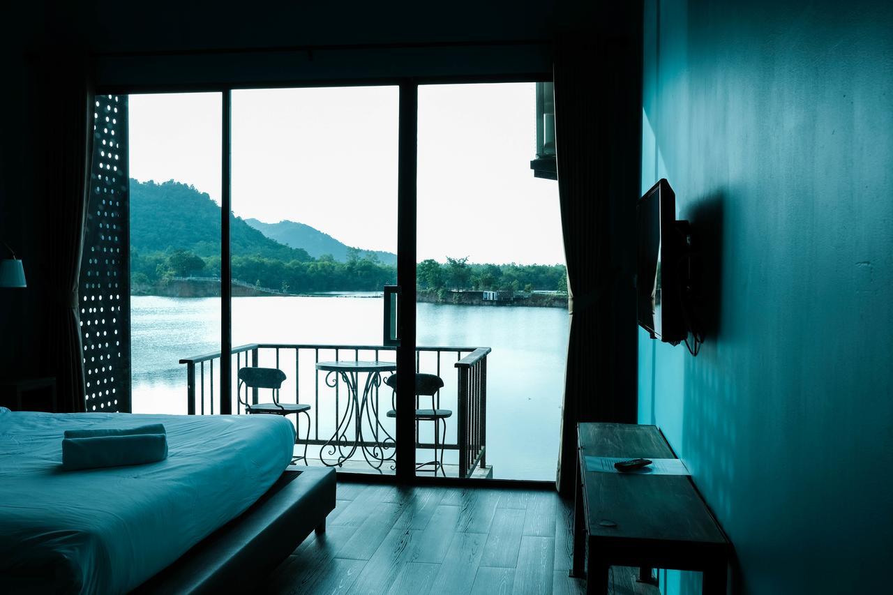Inlaya Ratchaburi Hotel Ngoại thất bức ảnh